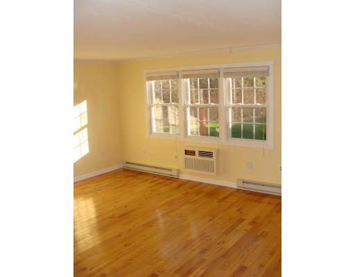 79 Hadley Village Road, Unit 79 South Hadley, MA 01075 - Photo 11 of 26 Gallery Image 11