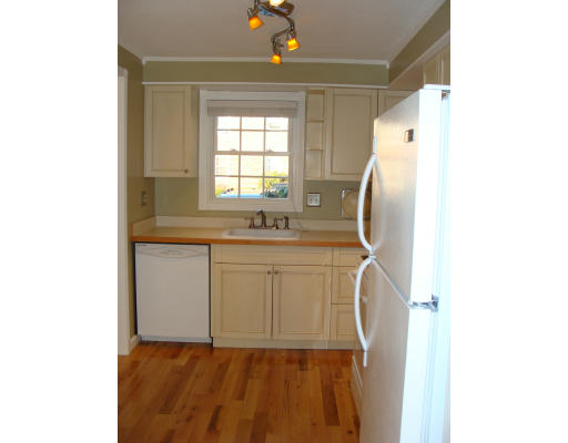 79 Hadley Village Road, Unit 79 South Hadley, MA 01075 - Photo 4 of 26 Gallery Image 4