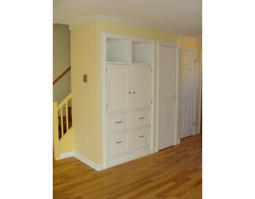 79 Hadley Village Road, Unit 79 South Hadley, MA 01075 - Photo 6 of 26 Gallery Image 6