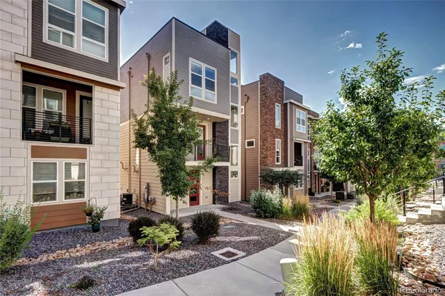 $575,000 | 11915 Skyview Lane, Broomfield, CO 80021