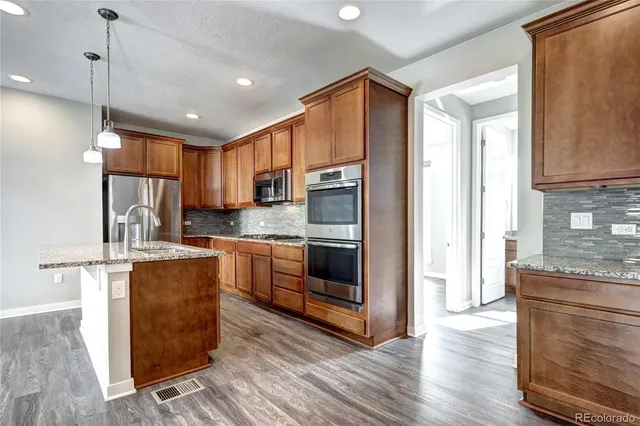 $575,000 | 11915 Skyview Lane, Broomfield, CO 80021