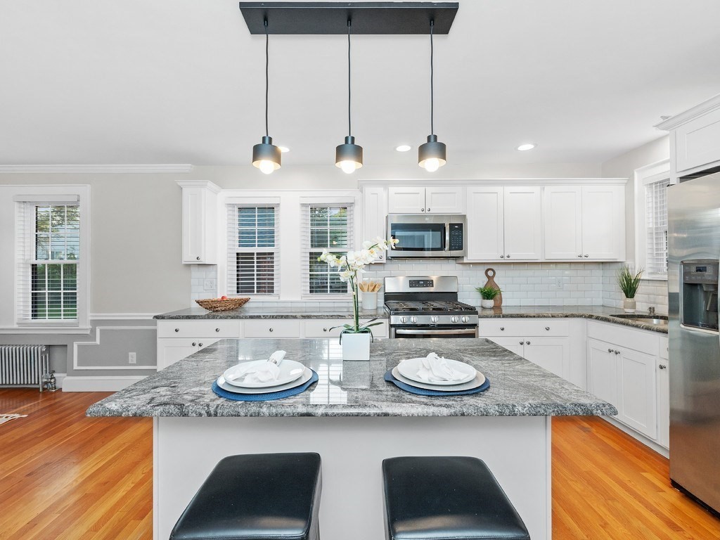 14 Edgehill Road Arlington, MA 02474 - Photo 18 of 40