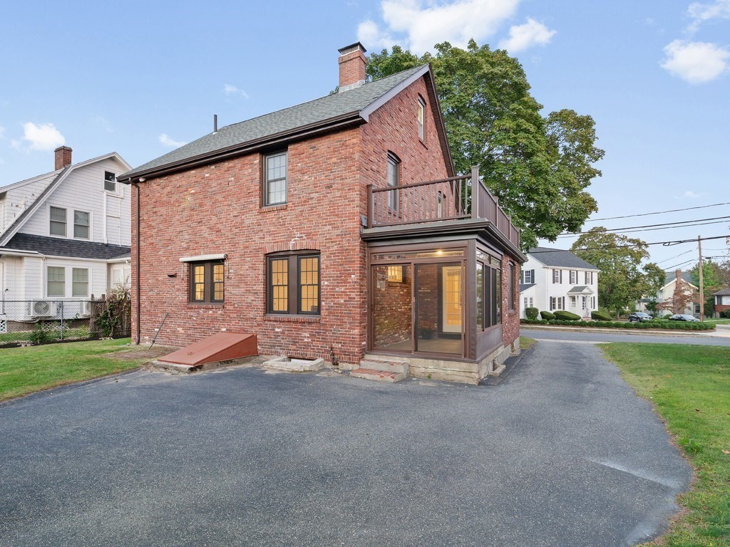 14 Edgehill Road Arlington, MA 02474 - Photo 33 of 40