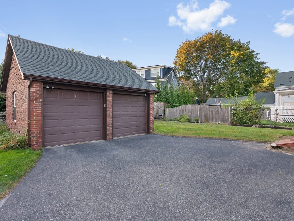 14 Edgehill Road Arlington, MA 02474 - Photo 35 of 40