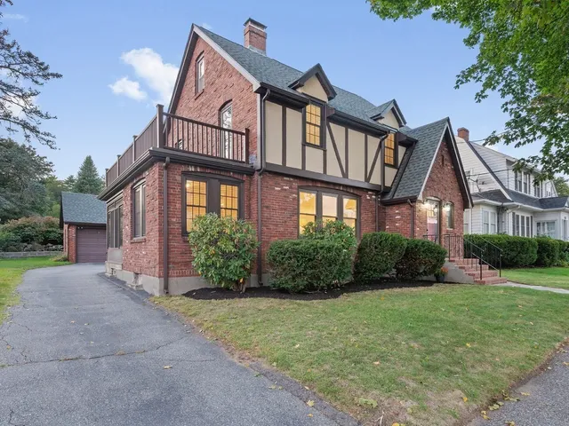 $1,305,000 | 14 Edgehill Road, Arlington, MA 02474