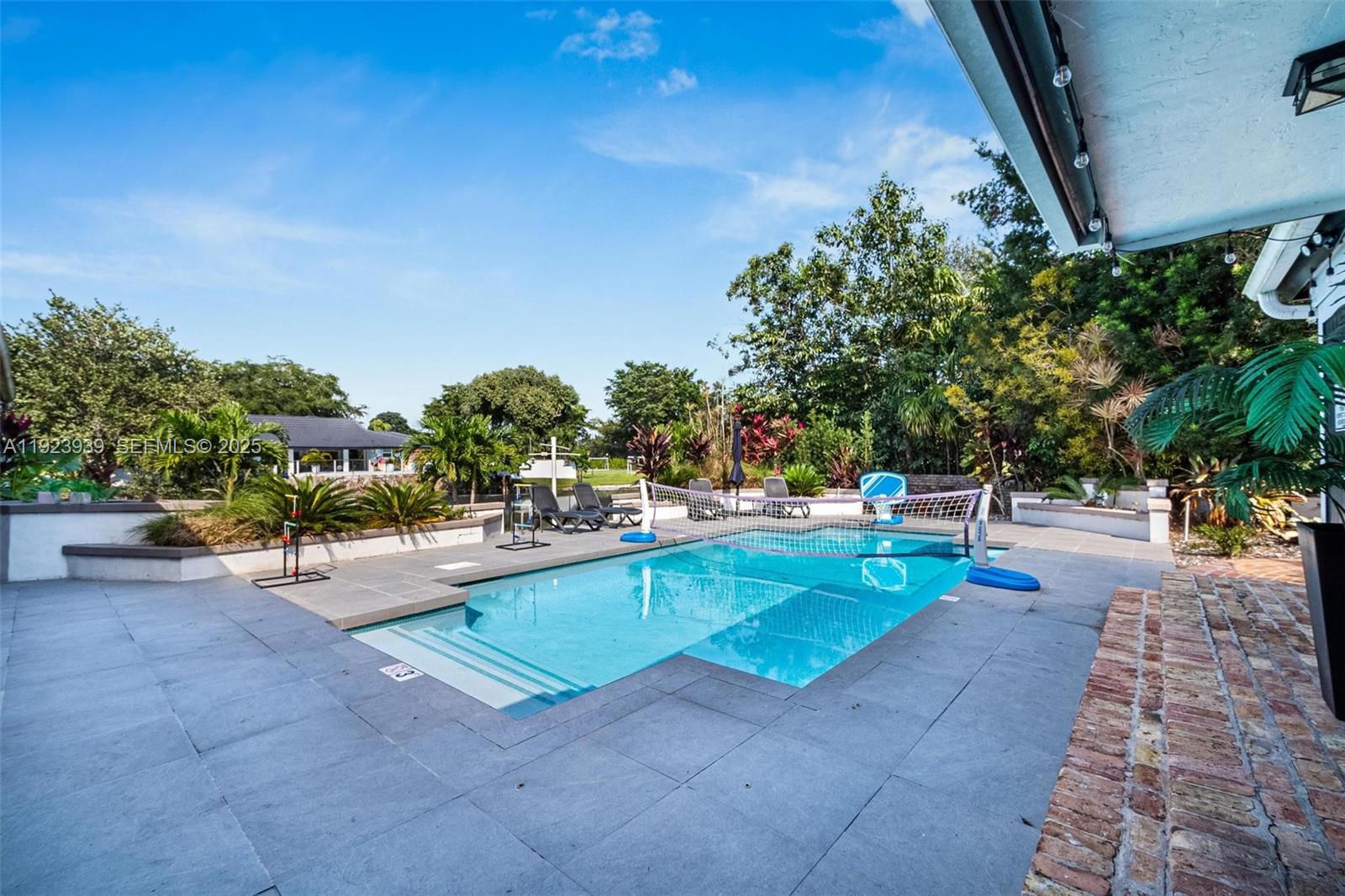 11155 Southwest 40th Street Davie, FL 33328 - Photo 27 of 74