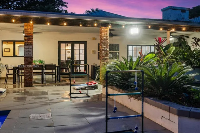 $1,990,000 | 11155 Southwest 40th Street, Davie, FL 33328