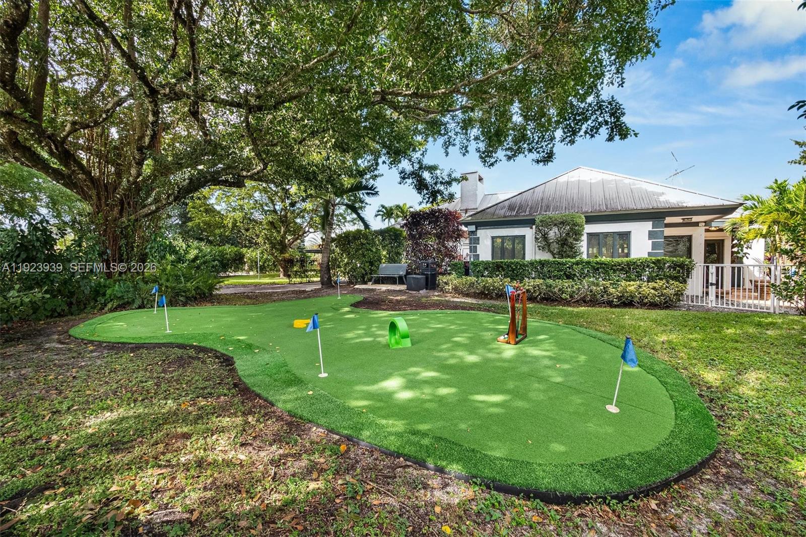 11155 Southwest 40th Street Davie, FL 33328 - Photo 58 of 100