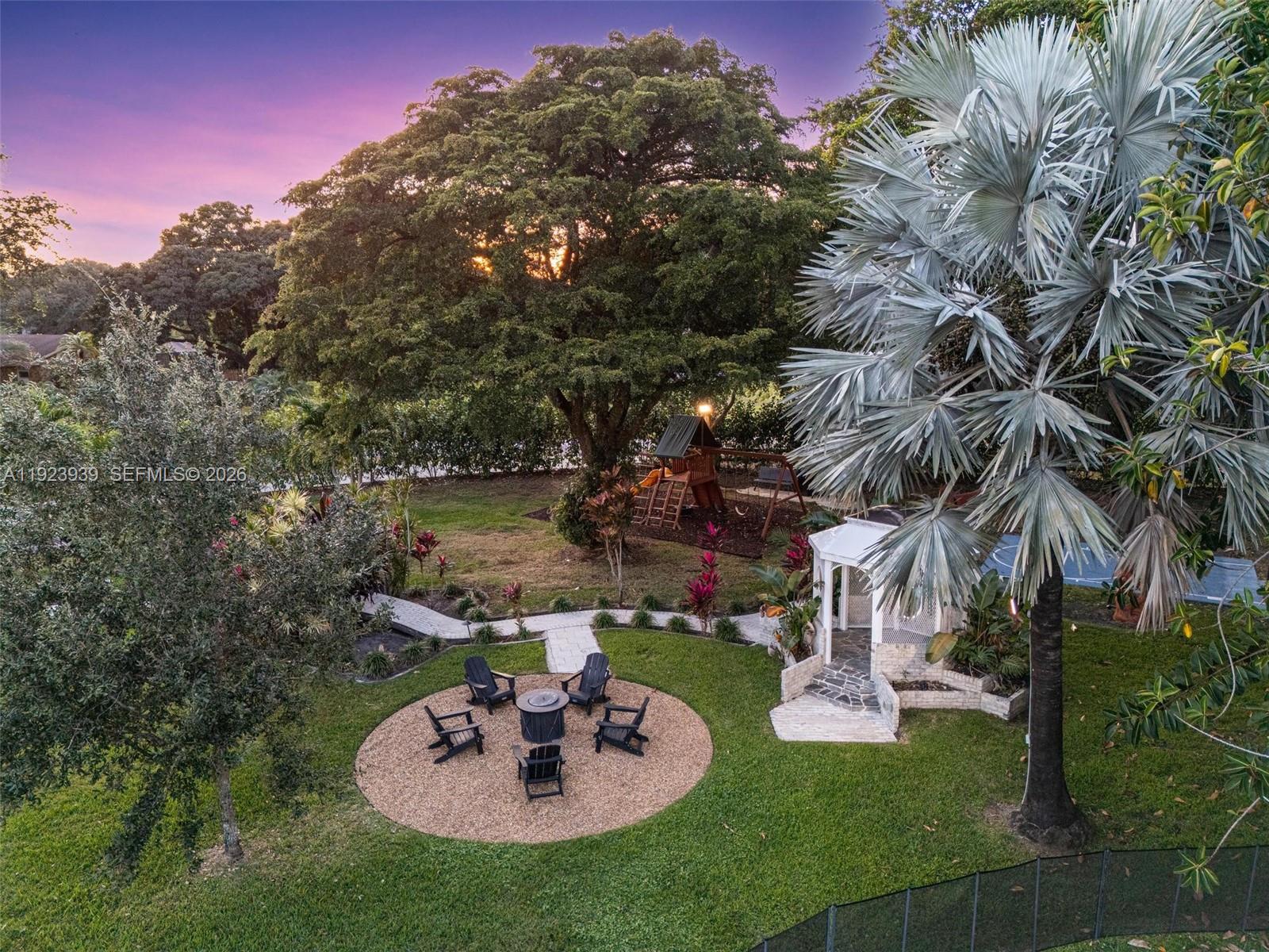 11155 Southwest 40th Street Davie, FL 33328 - Photo 92 of 100