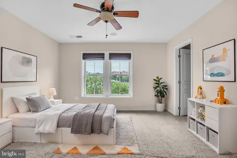$895,000 | 2619 South Kenmore Court, Arlington, VA 22206