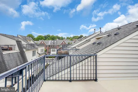 $895,000 | 2619 South Kenmore Court, Arlington, VA 22206