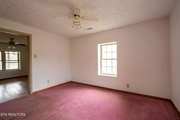 $225,000 | 7011 Shell Lane, Corryton, TN 37721