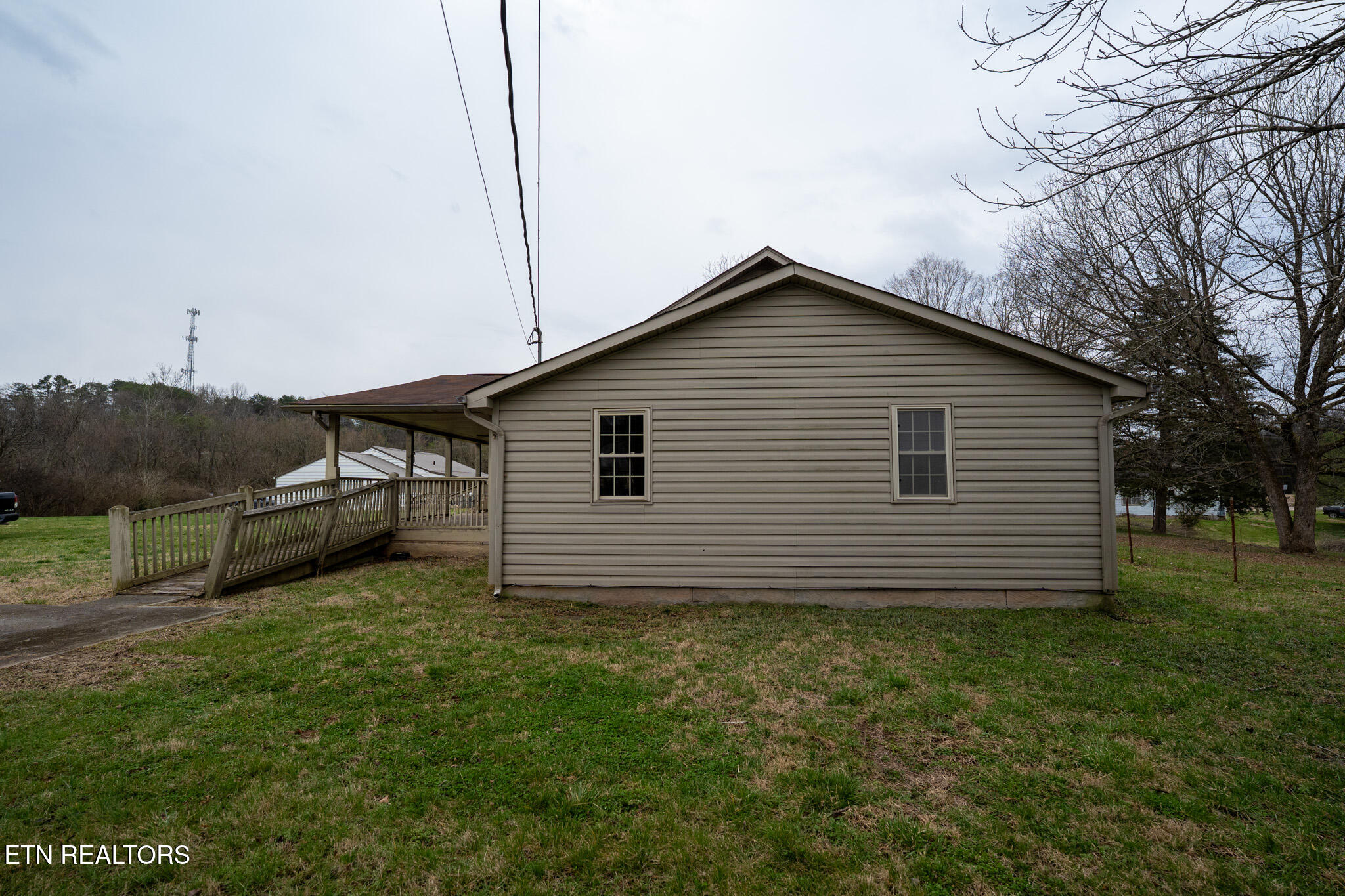 7011 Shell Lane Corryton, TN 37721 - Photo 17 of 22 7011 Shell Ln - Sales Clean-19