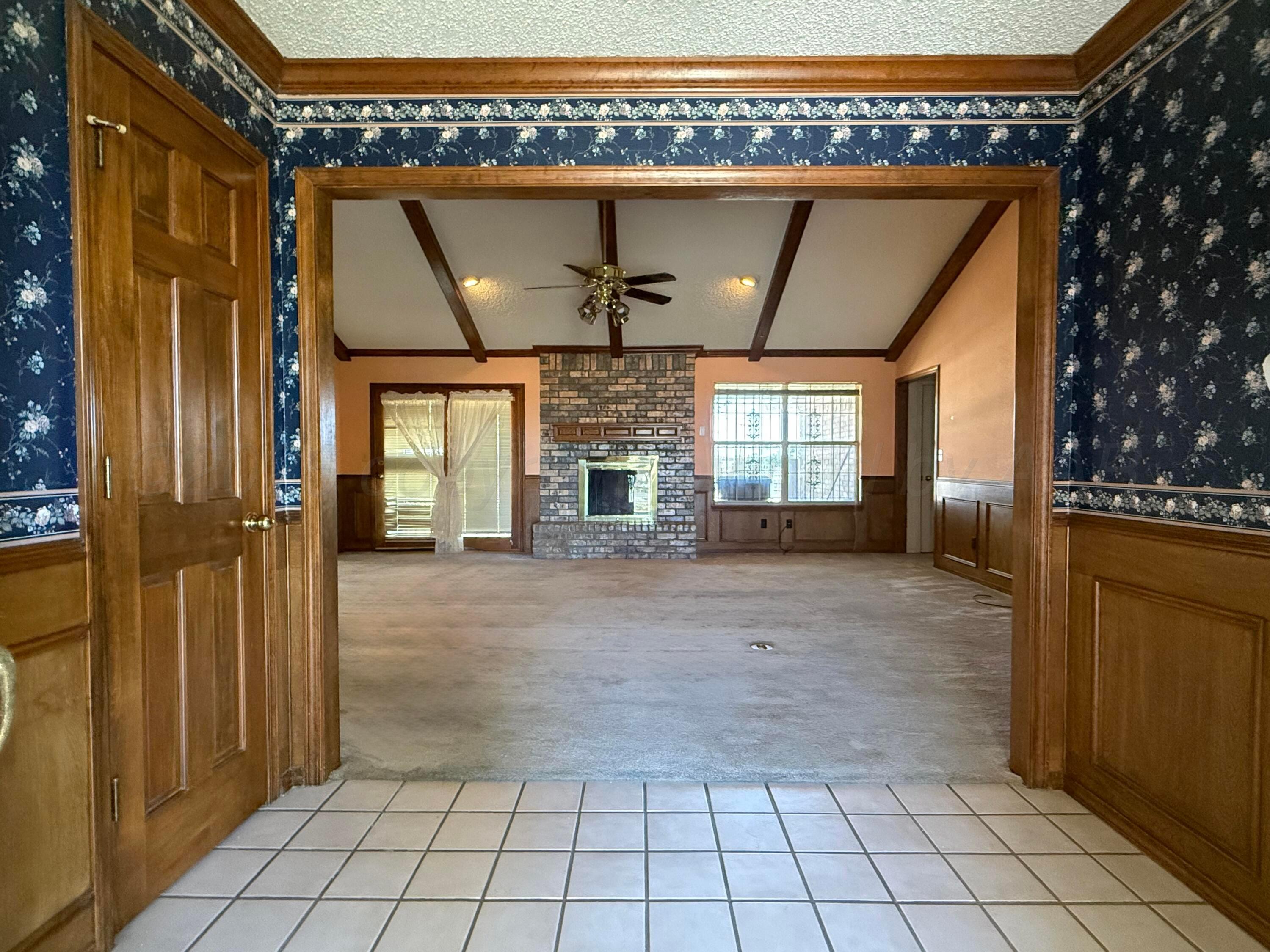 100 Fairview Street Borger, TX 79007 - Photo 5 of 32 IMG_3486