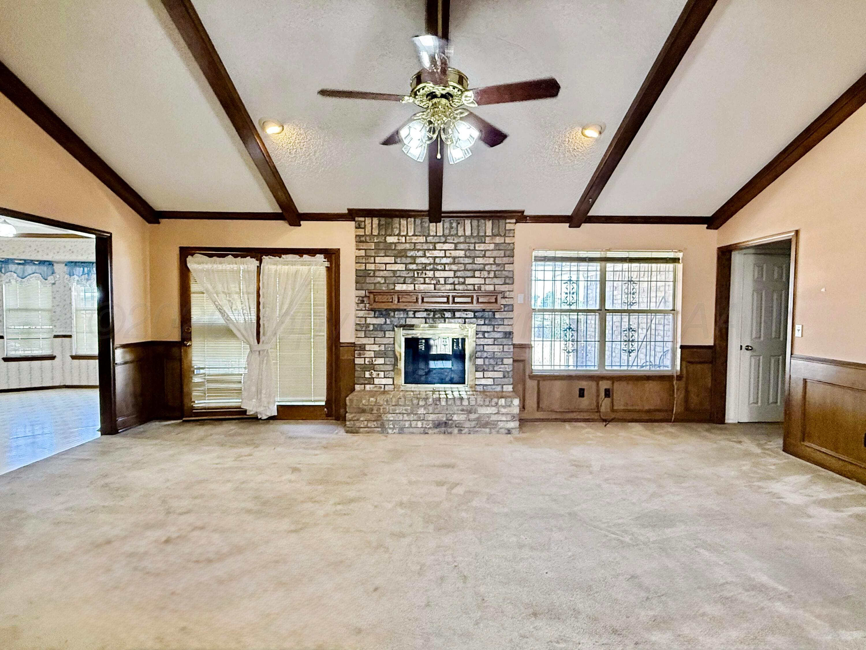 100 Fairview Street Borger, TX 79007 - Photo 6 of 32 IMG_3540
