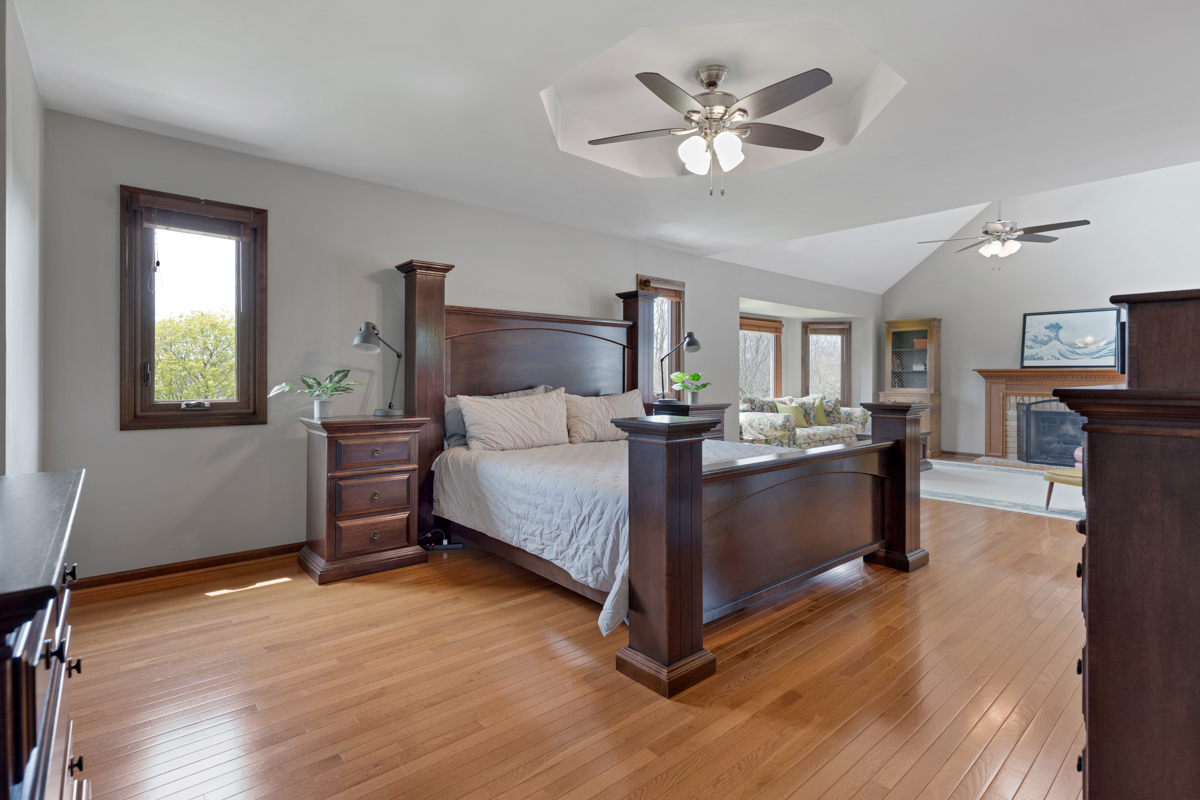 37W167 Crane Road St. Charles, IL 60175 - Photo 17 of 37 Gallery Image 17