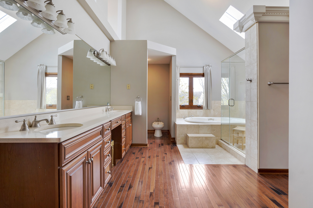 37W167 Crane Road St. Charles, IL 60175 - Photo 19 of 37 Gallery Image 19