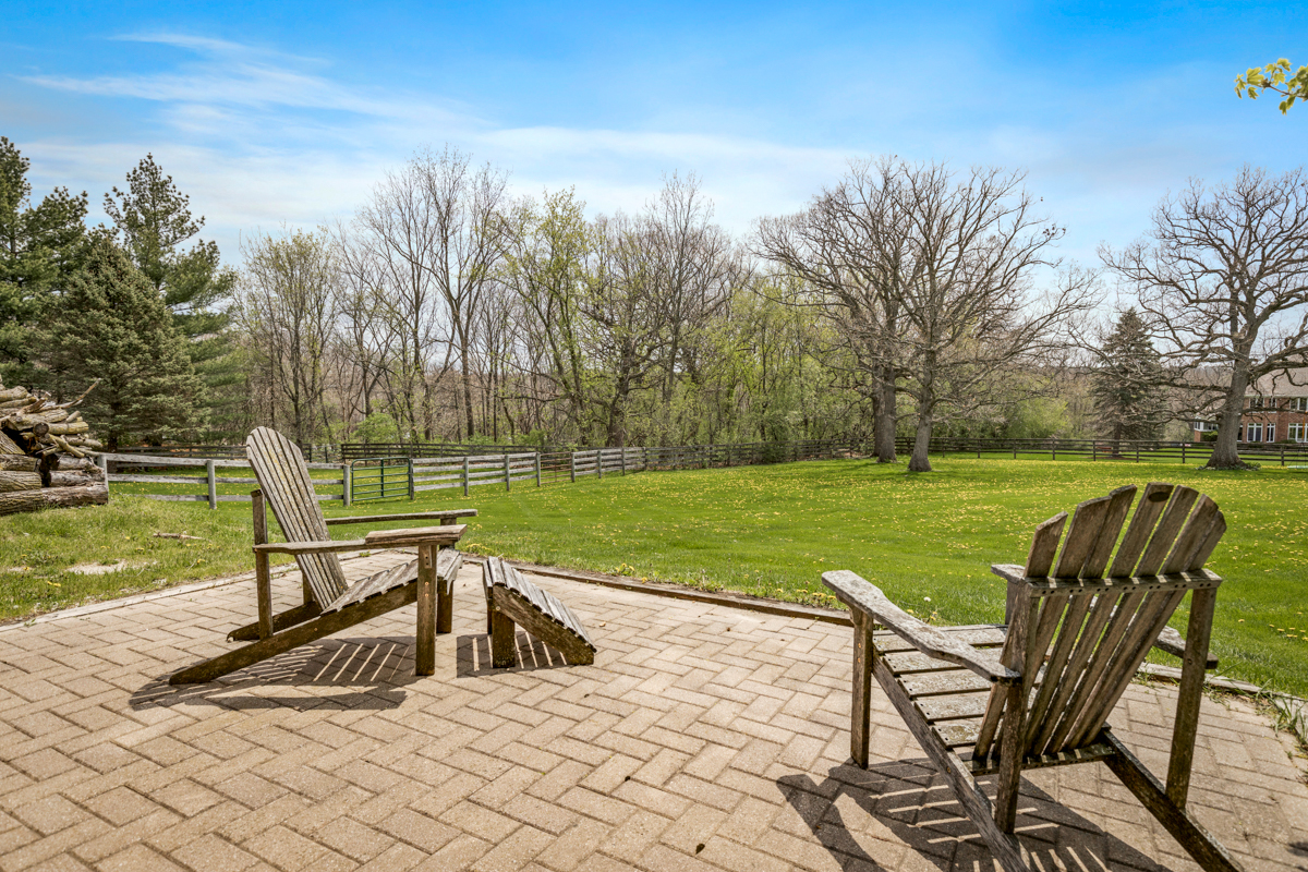 37W167 Crane Road St. Charles, IL 60175 - Photo 36 of 37 Gallery Image 36