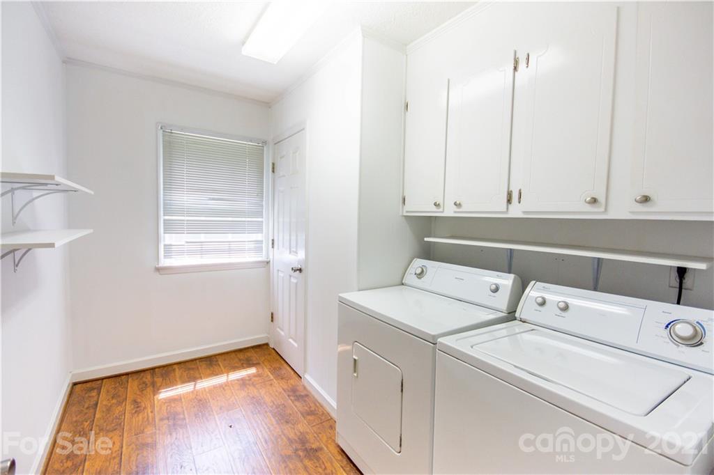 144 Buffaloway Road Statesville, NC 28677 - Photo 19 of 33 a view of utility room with washer and dryer