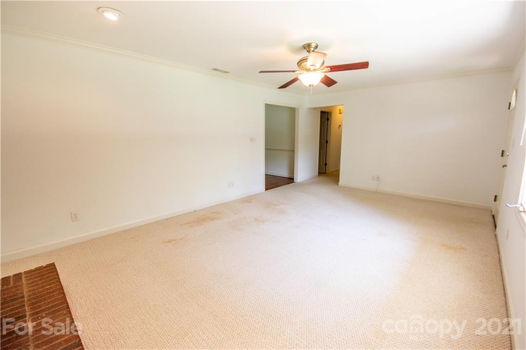 144 Buffaloway Road Statesville, NC 28677 - Photo 9 of 33 a view of a room with a ceiling fan
