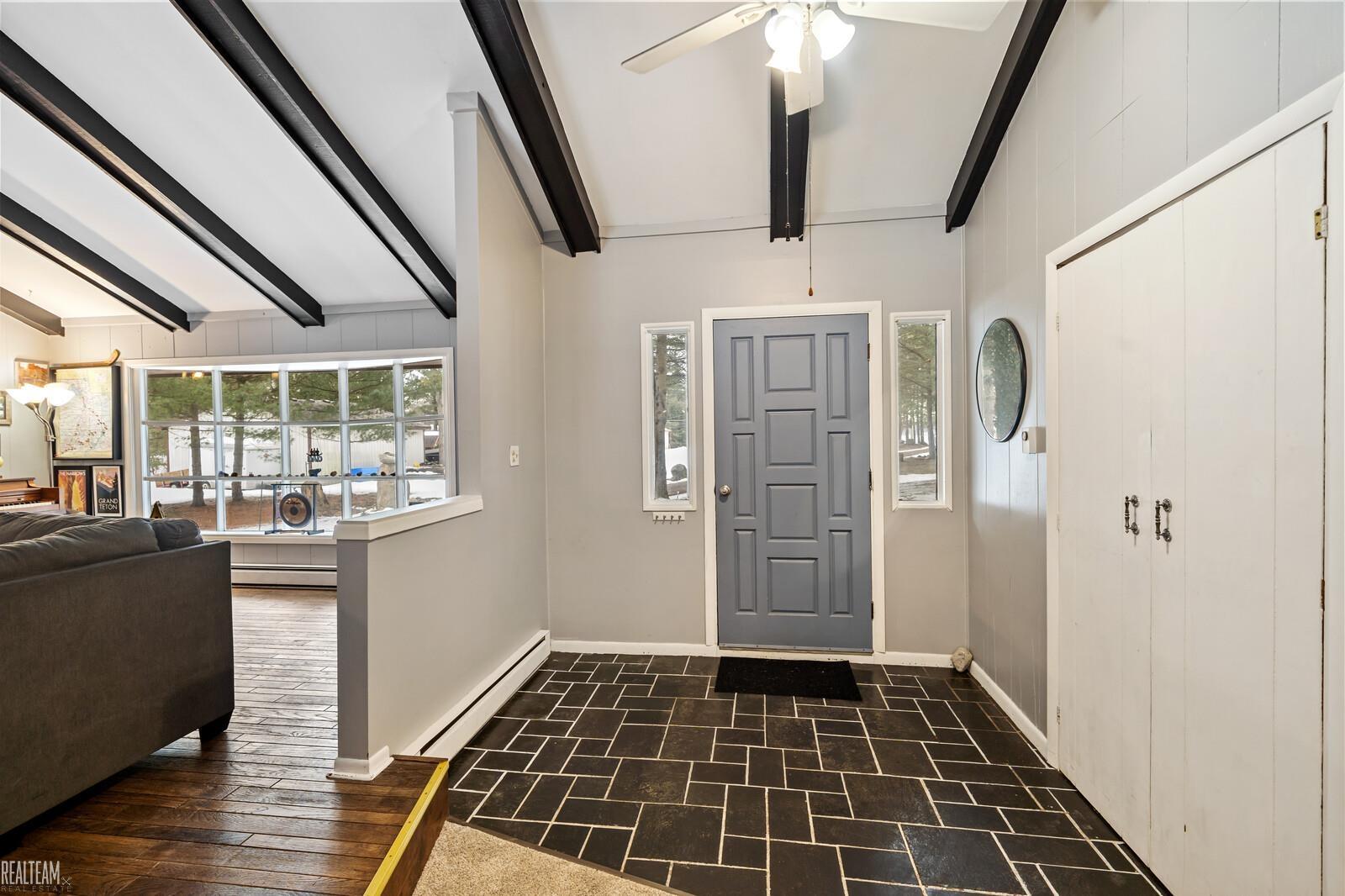 1838 Rochester Road Leonard, MI 48367 - Photo 4 of 36