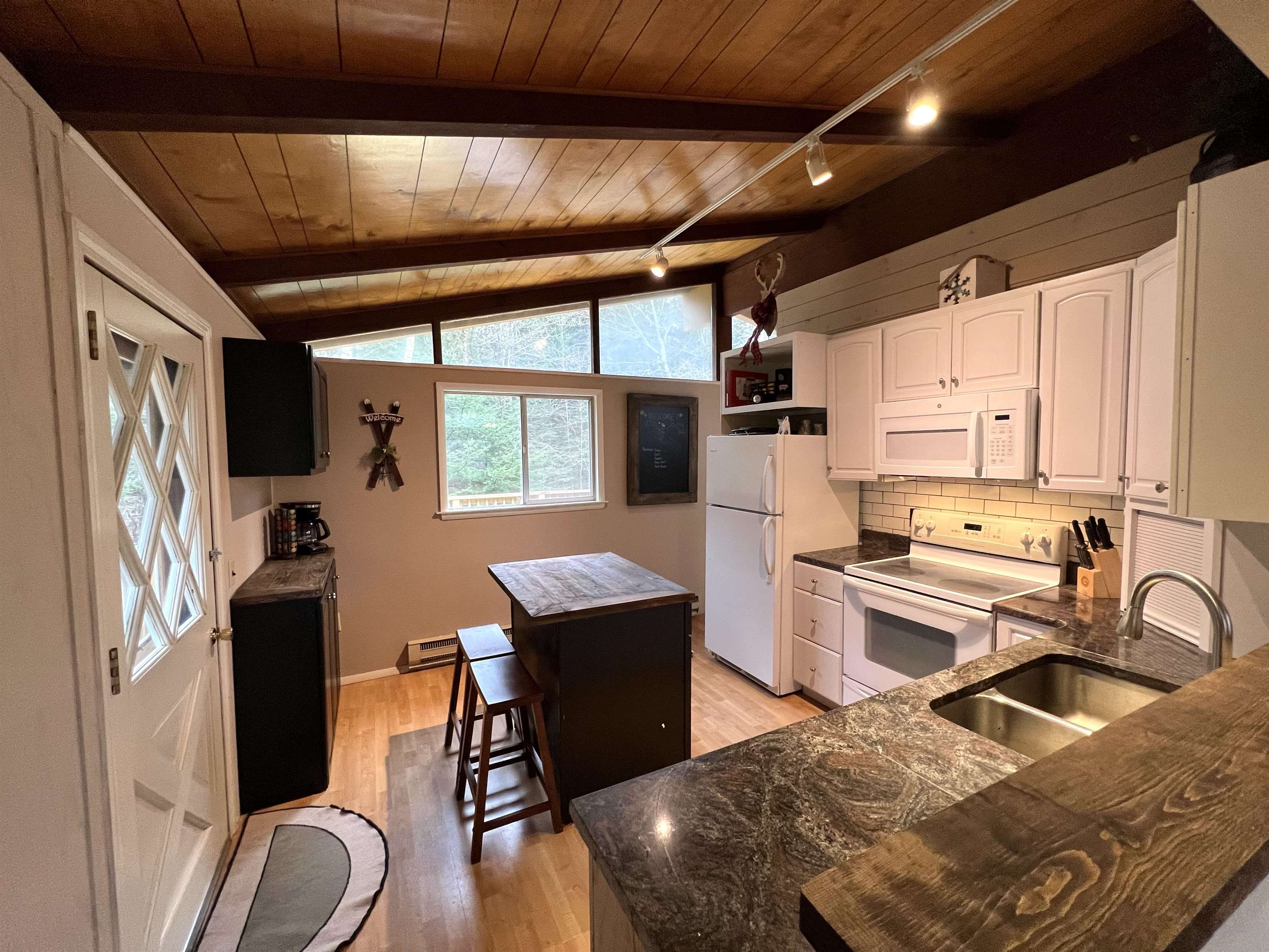 175 Timber Ridge Road Windham, VT 05359 - Photo 8 of 34