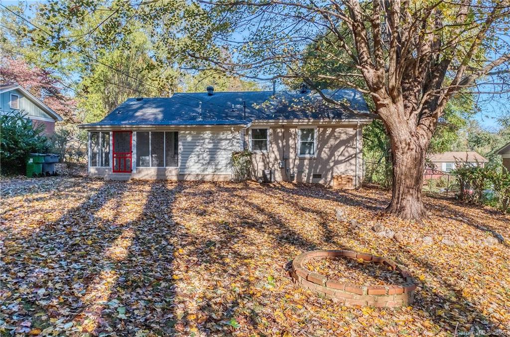 4030 Colebrook Road Charlotte, NC 28215 - Photo 22 of 23 Gallery Image 22