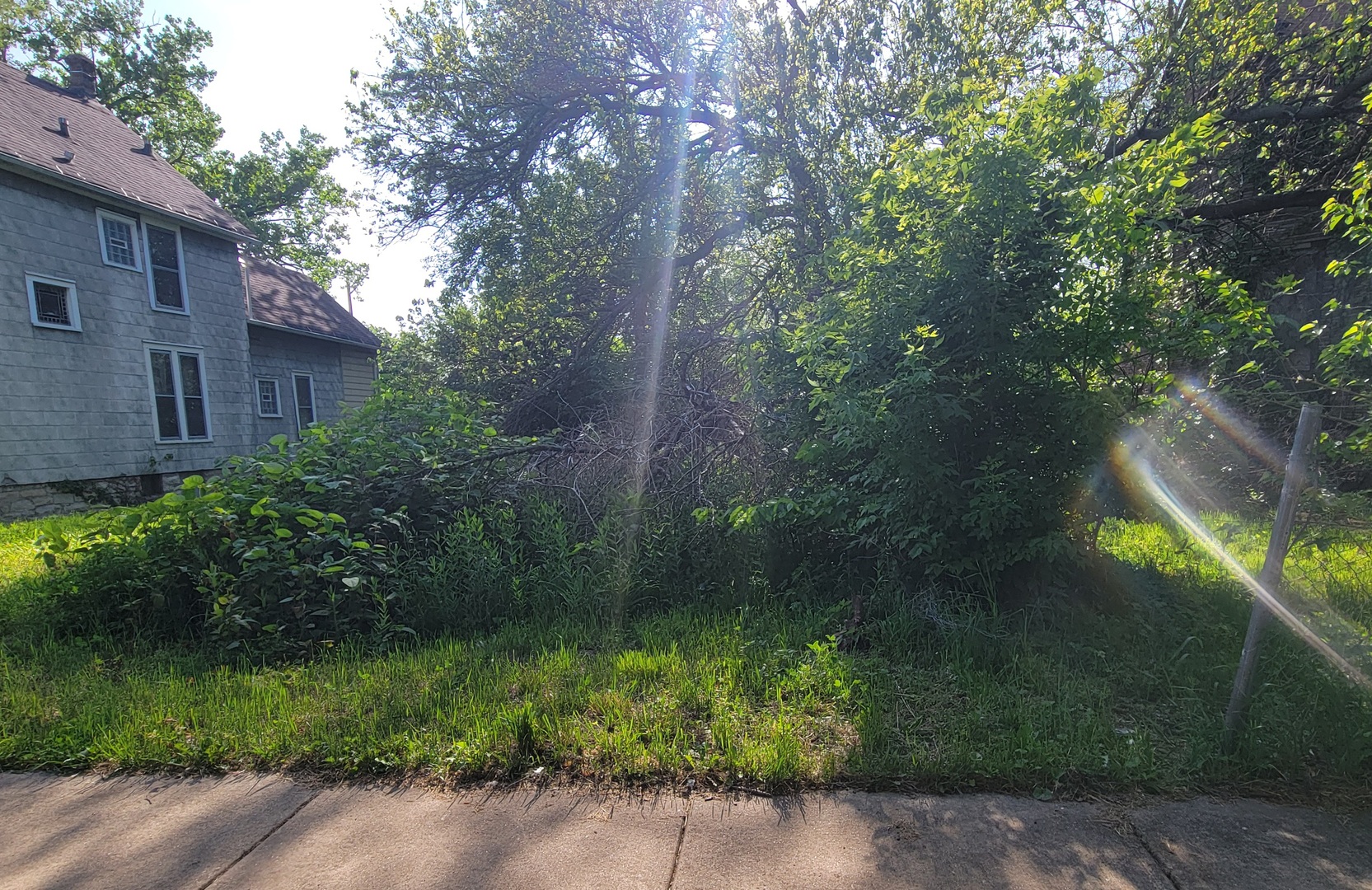 7040 South Parnell Avenue Chicago, IL 60621 - Photo 1 of 1