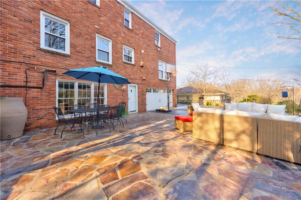 704 Pinetree Road Pittsburgh, PA 15243 - Photo 23 of 25 Gallery Image 23