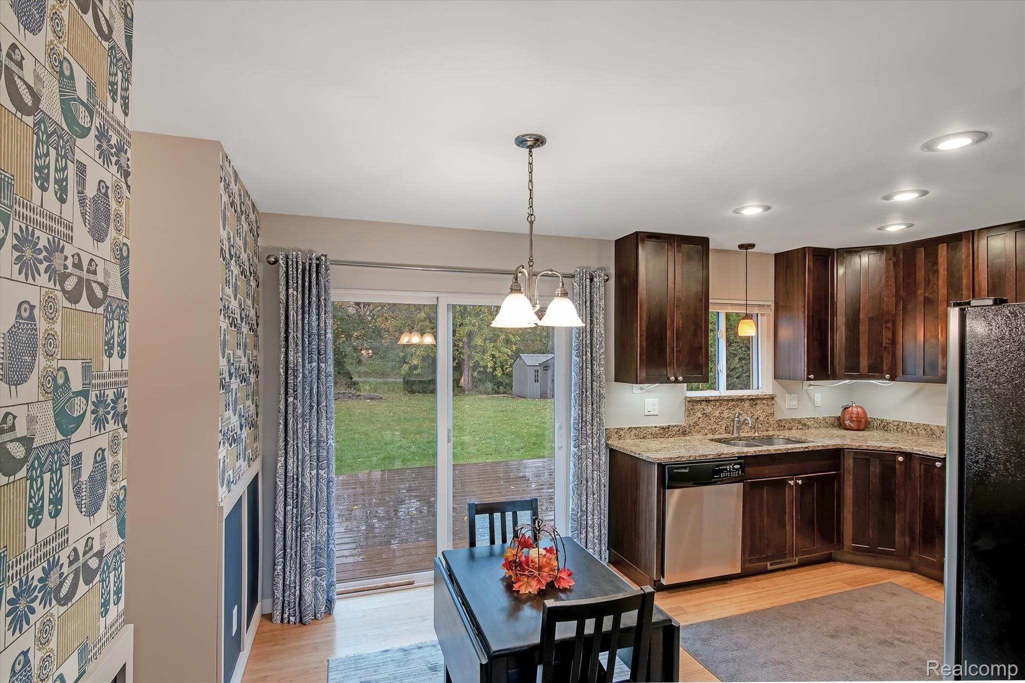4570 Rohr Road Clarkston, MI 48348 - Photo 5 of 18 4570 Rohr Rd-windowstill-realest (8).jpg