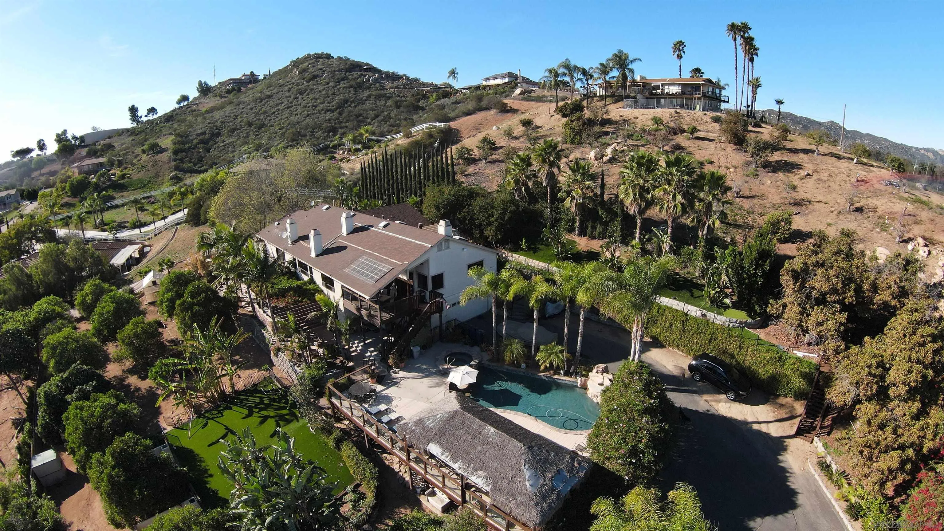 25147 Jack Rabbit Acres Escondido, CA 92026 - Photo 2 of 31 Gallery Image 2