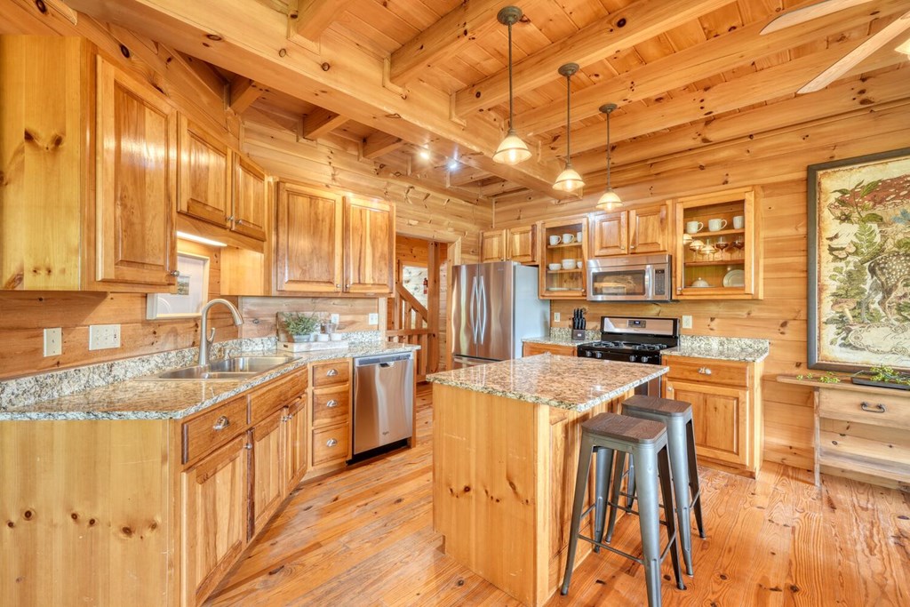 95 Scenic Ridge Road Blue Ridge, GA 30513 - Photo 13 of 48 Gallery Image 13