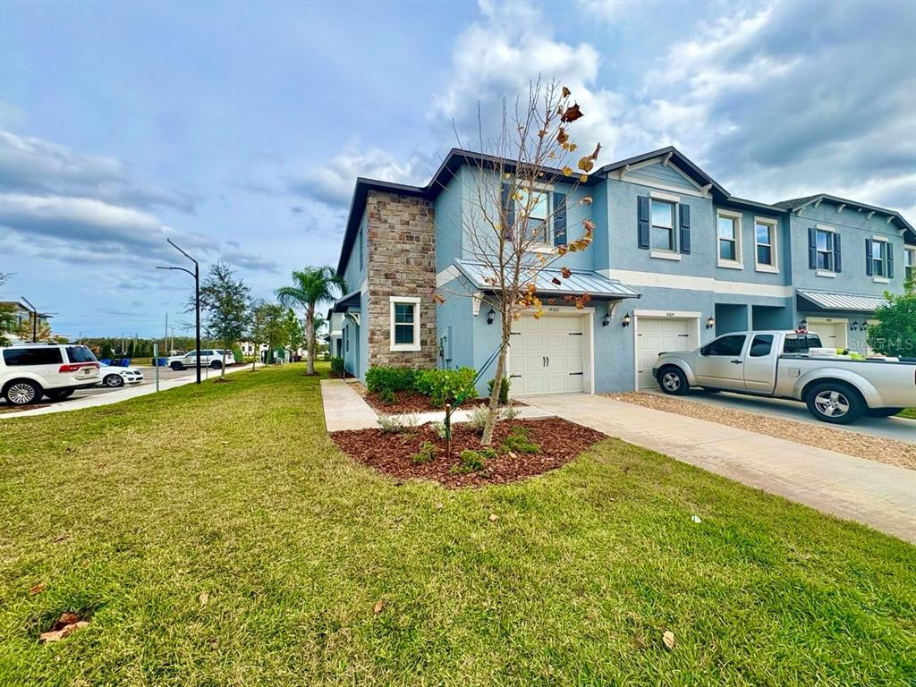 14302 Editors Note Street Ruskin, FL 33573 - Photo 2 of 28