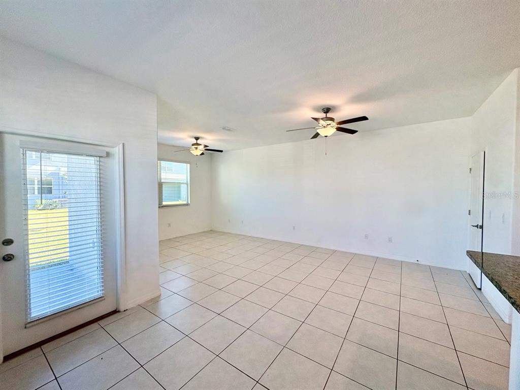 14302 Editors Note Street Ruskin, FL 33573 - Photo 9 of 28