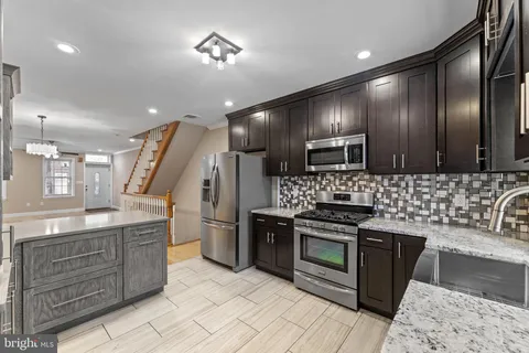 $599,900 | 1225 South 7th Street, Philadelphia, PA 19147