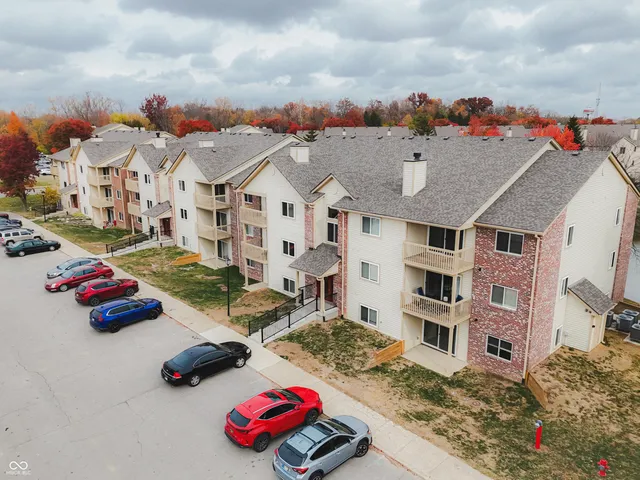 $277,000 | 12519 Timber Creek Drive, Unit 6, Carmel, IN 46032