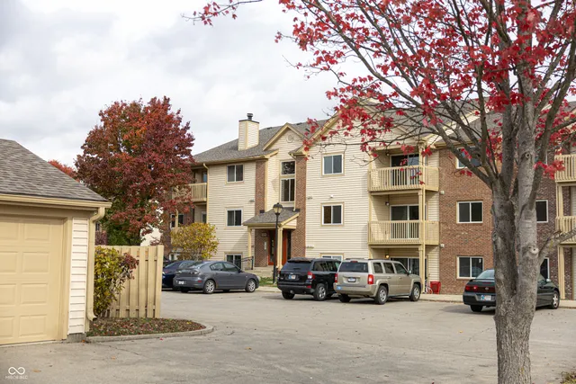 $277,000 | 12519 Timber Creek Drive, Unit 6, Carmel, IN 46032