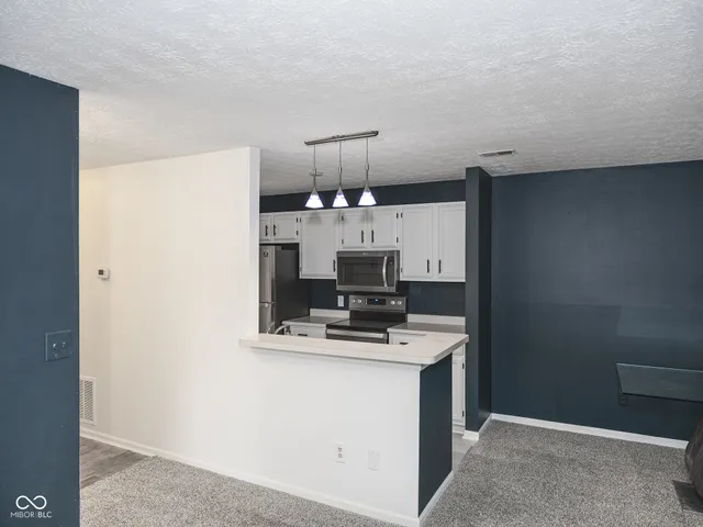 $277,000 | 12519 Timber Creek Drive, Unit 6, Carmel, IN 46032