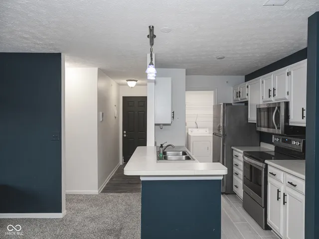 $277,000 | 12519 Timber Creek Drive, Unit 6, Carmel, IN 46032