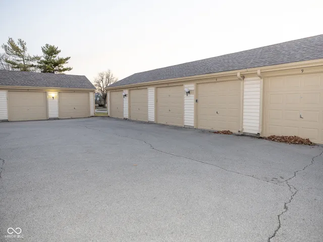 $277,000 | 12519 Timber Creek Drive, Unit 6, Carmel, IN 46032