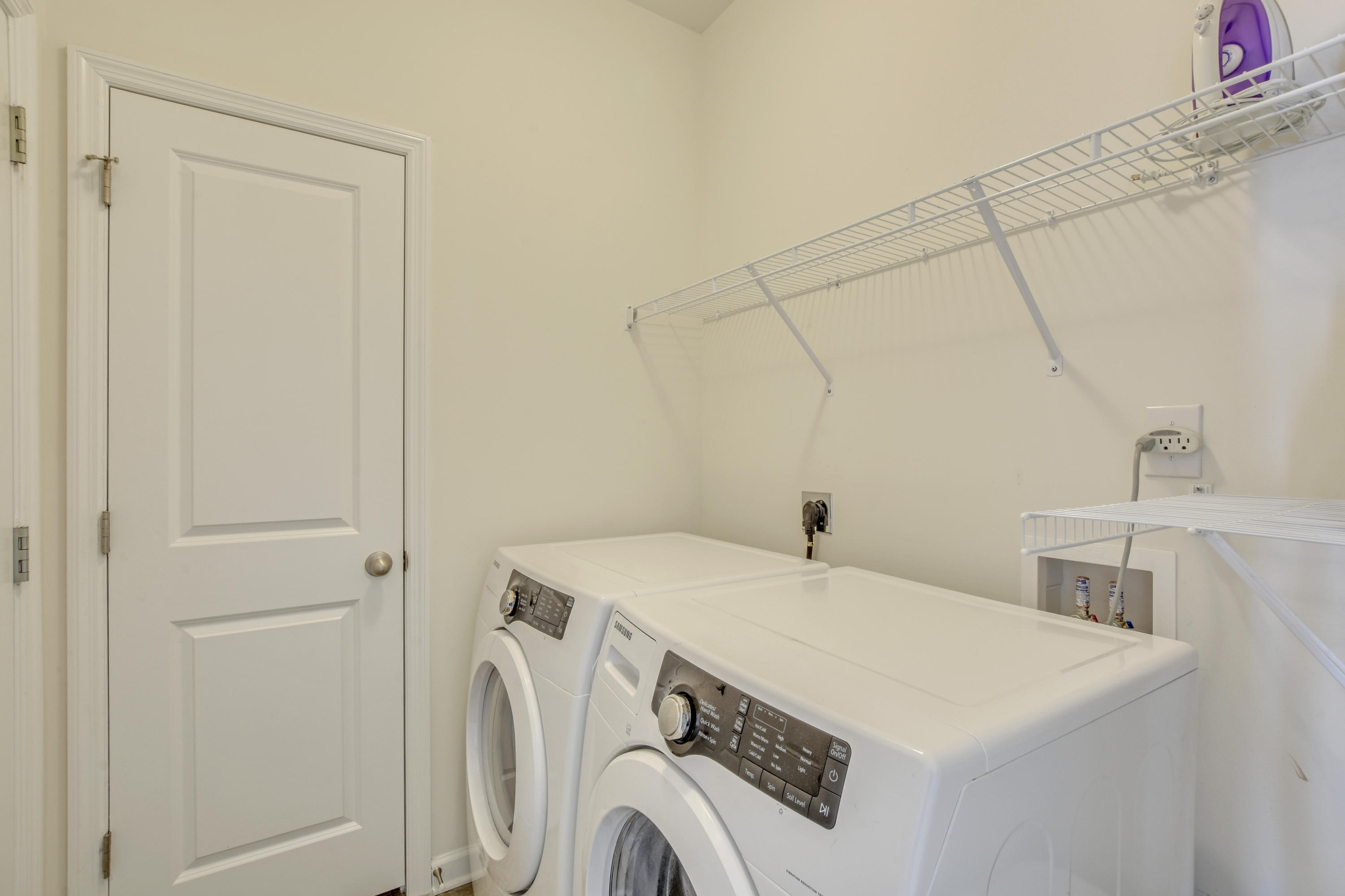 3007 Gulfstream Lane Ridgeville, SC 29472 - Photo 28 of 37 Laundry