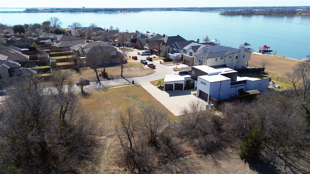 6502 Windward View Drive Rowlett, TX 75088 - Photo 5 of 23 a picture of city view with lake view