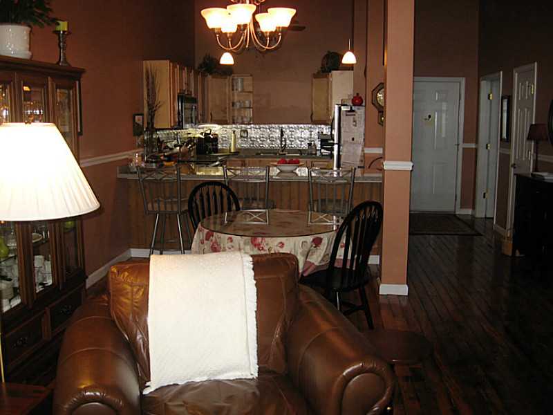 63 Blakeley Street, Unit 106 Woonsocket, RI 02895 - Photo 6 of 14 Dining Area.
