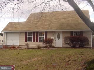 50 Cardinal Road Levittown, PA 19057 - Photo 1 of 6