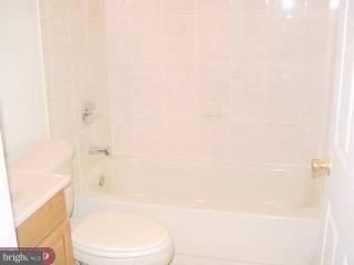 50 Cardinal Road Levittown, PA 19057 - Photo 3 of 6