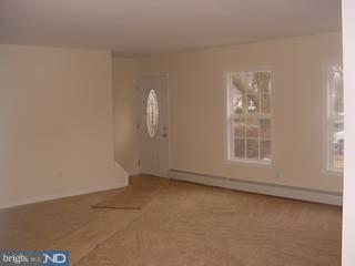 50 Cardinal Road Levittown, PA 19057 - Photo 5 of 6