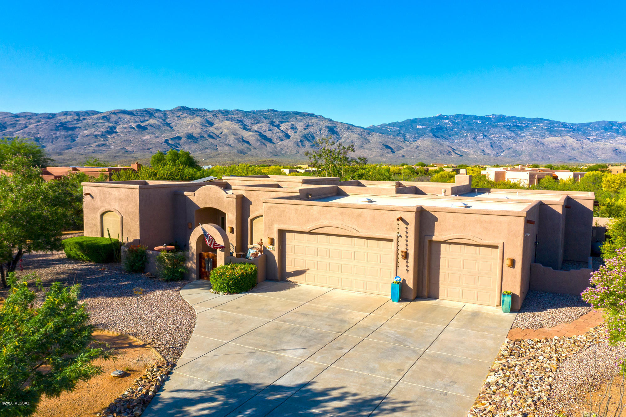 8613 South Triangle O Ranch Place Vail, AZ 85641 - Photo 1 of 50 Gallery Image 1