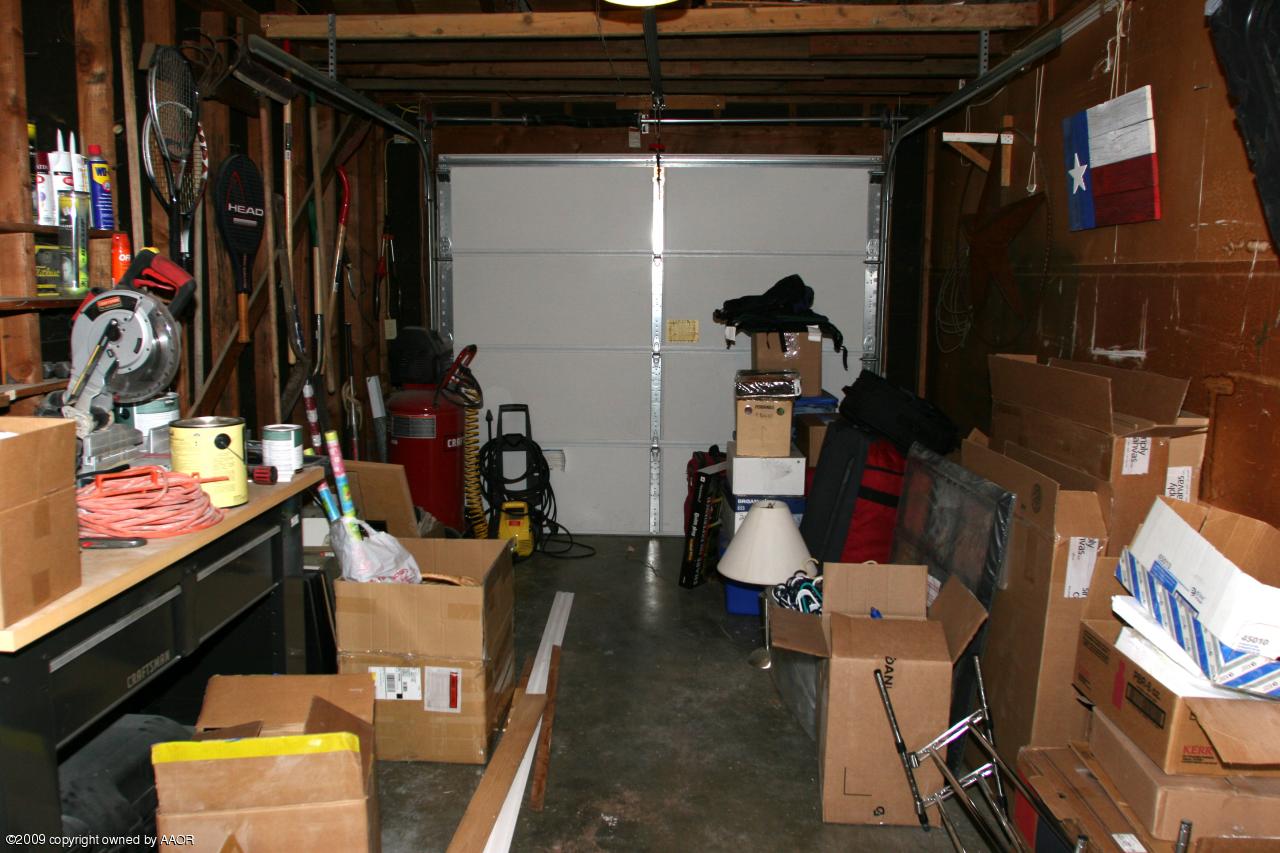 3622 South Travis Street Amarillo, TX 79110 - Photo 31 of 32 a view of storage and utility room