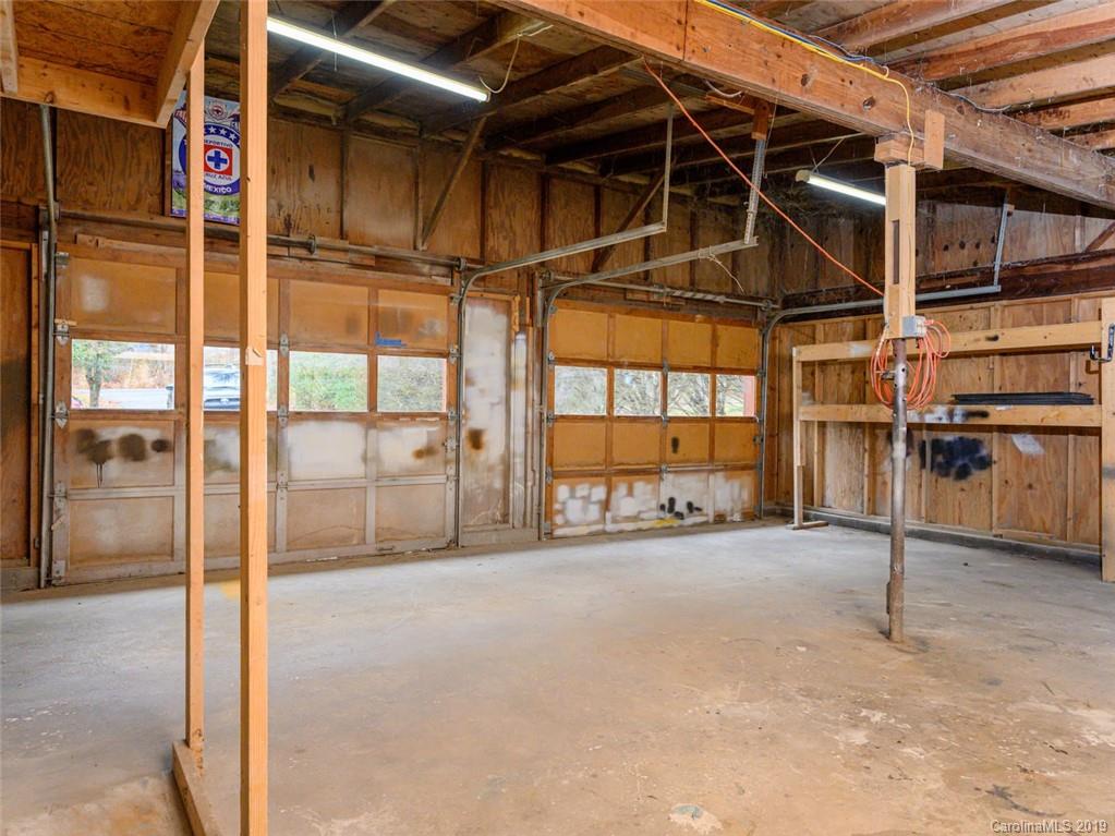 907 Fanning Bridge Road Fletcher, NC 28732 - Photo 19 of 26 Gallery Image 19