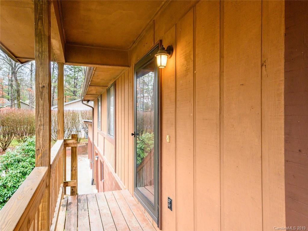 907 Fanning Bridge Road Fletcher, NC 28732 - Photo 4 of 26 Gallery Image 4
